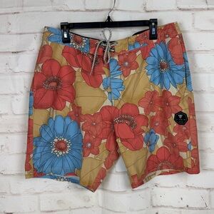 VISSLA Board Flower Power Board Shorts Size 36